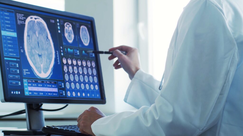 Applied in over 2,500 open brain surgeries, the technique has demonstrated its effectiveness in preventing cerebrospinal fluid leakage. (Shutterstock Photo)