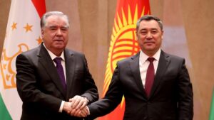 Tajik President Emomali Rahmon (L) and Kyrgyz President Sadyr Zhaparov shake hands during their meeting, Bishkek, Kyrgyzstan, March 13, 2025. (EPA Photo)