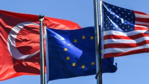 From left to right, the flags of Türkiye, the EU and the U.S. flutter in Istanbul's financial and business district Maslak, Türkiye, Aug. 15, 2018 (AFP Photo)