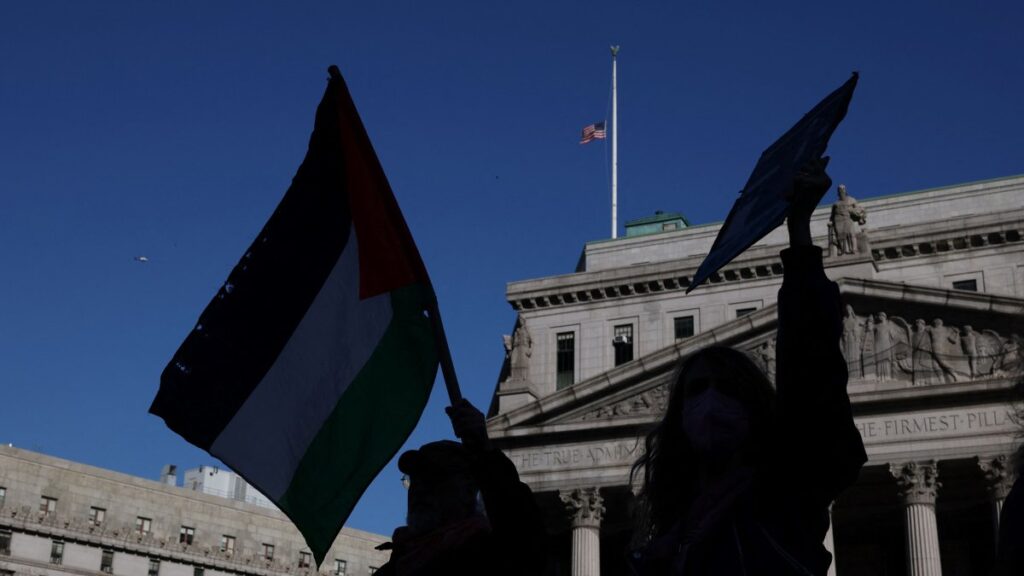 Pro-Palestinian protestors demonstrate in Lower Manhattan in New York City, March 10, 2025. (AFP File Photo)