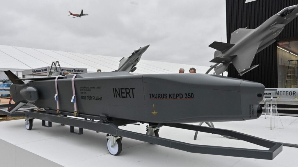 A Taurus (Target Adaptive Unitary and dispensor Robotic Ubiquity System) KEPD 350 air-launched cruise missile is on display during the press presentation at the International Aerospace Exhibition (ILA) in Schoenefeld, near Berlin, June 3, 2024. (AFP Photo)
