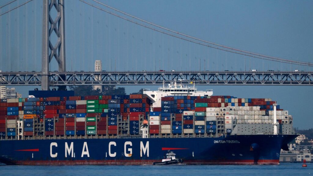 The container ship CMA CGM Osiris arrives at the Port of Oakland in Oakland, California, U.S., April 9, 2025. (AFP Photo)