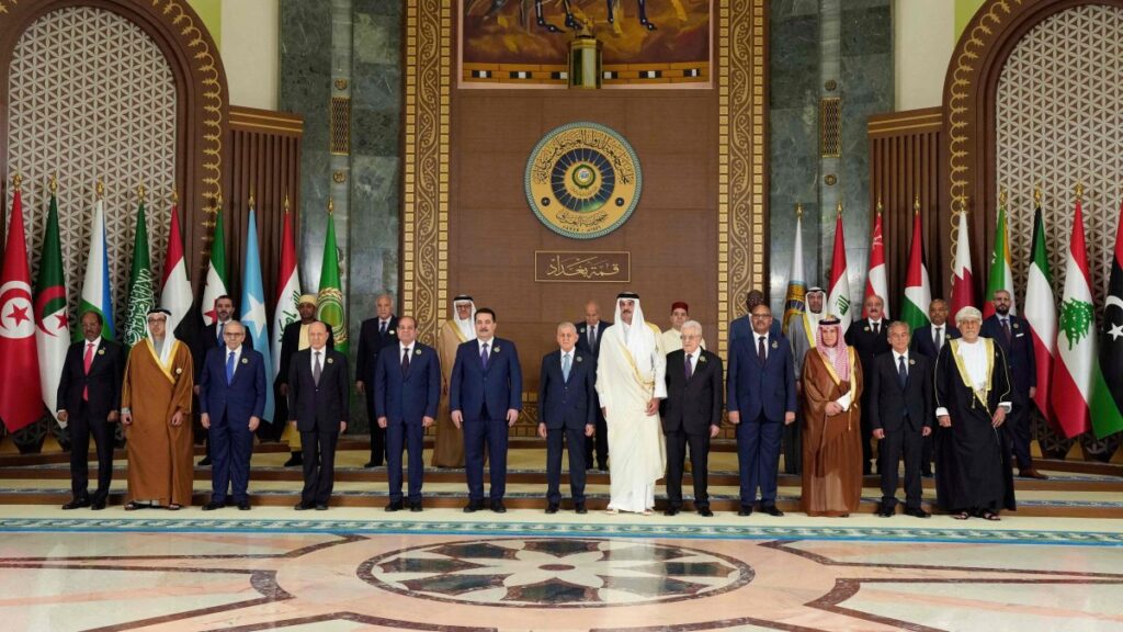 Arab leaders pose for a group photo ahead of the opening session of the 34th Arab League summit, Baghdad, Iraq, May 17, 2025. (AFP Photo)