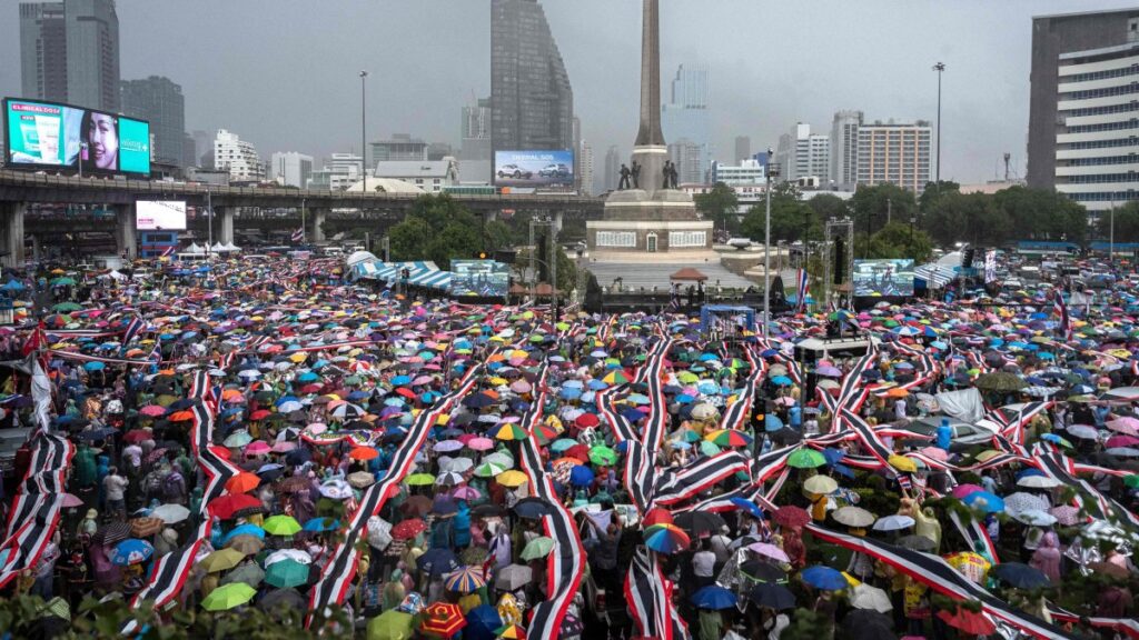 Anti-government protesters rally to demand the removal of Thailand's Prime Minister Paetongtarn Shinawatra from office at Victory Monument in Bangkok, Thailand, June 28, 2025. (AFP Photo)