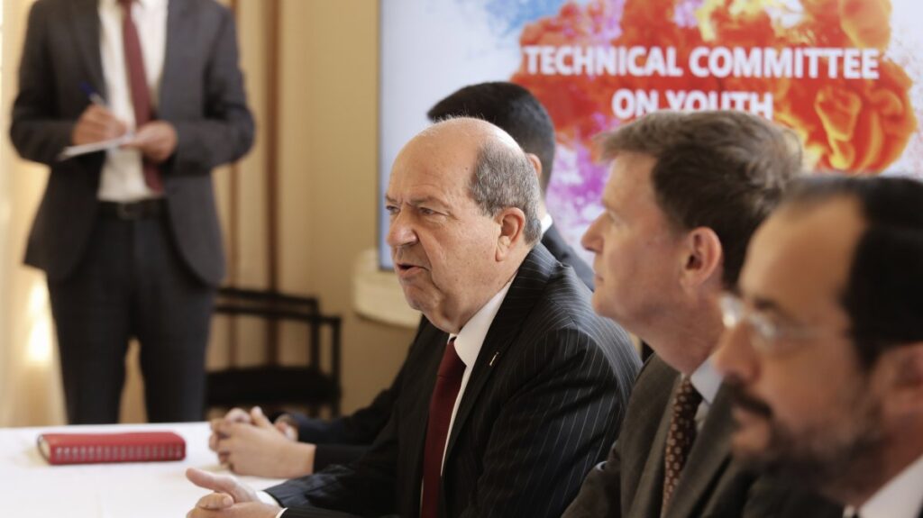 Greek Cypriot leader Nikos Christodoulides (R) and TRNC President Ersin Tatar (3rd R) talk with the U.N. special representative (2nd R), Lefkoşa (Nicosia), Cyprus, May 5, 2025. (AP Photo)