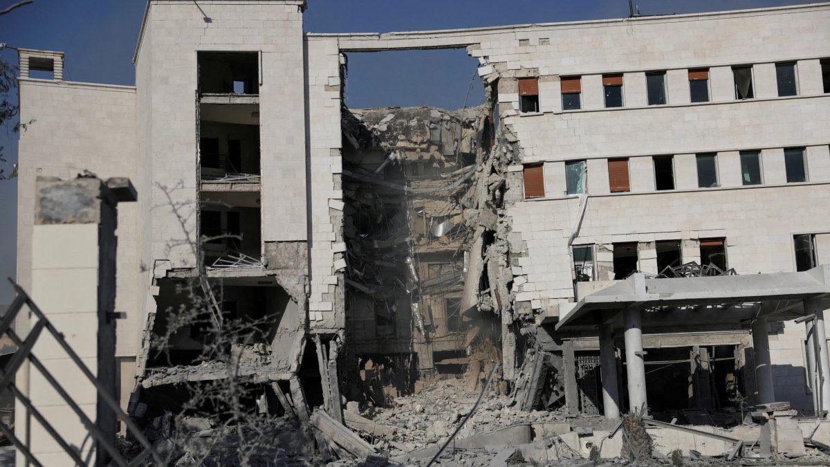 A view of a destroyed building, after Israeli airstrikes shook Damascus, July 16, 2025. (Reuters Photo)