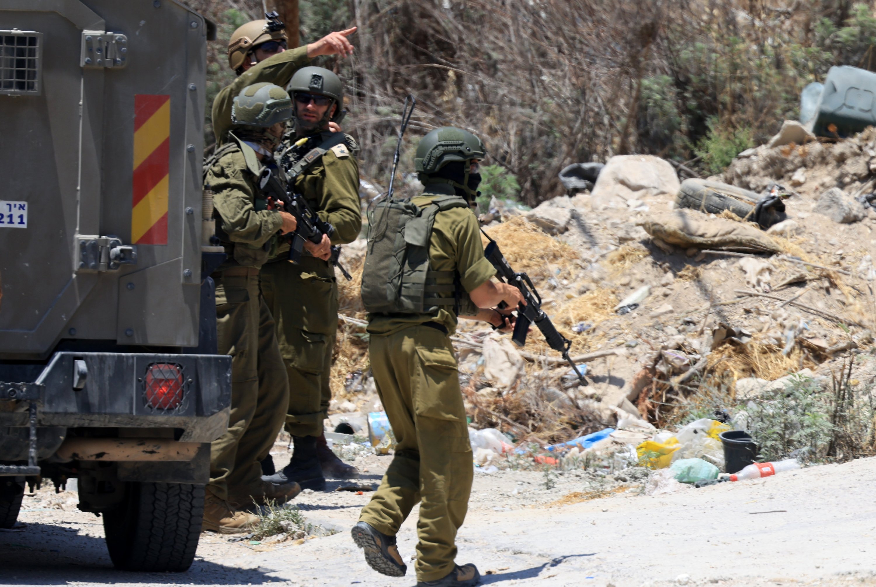 393584 Israeli soldiers take position during an army operation in the West Bank, Nablus, Palestine, July 23, 2025. (EPA Photo)