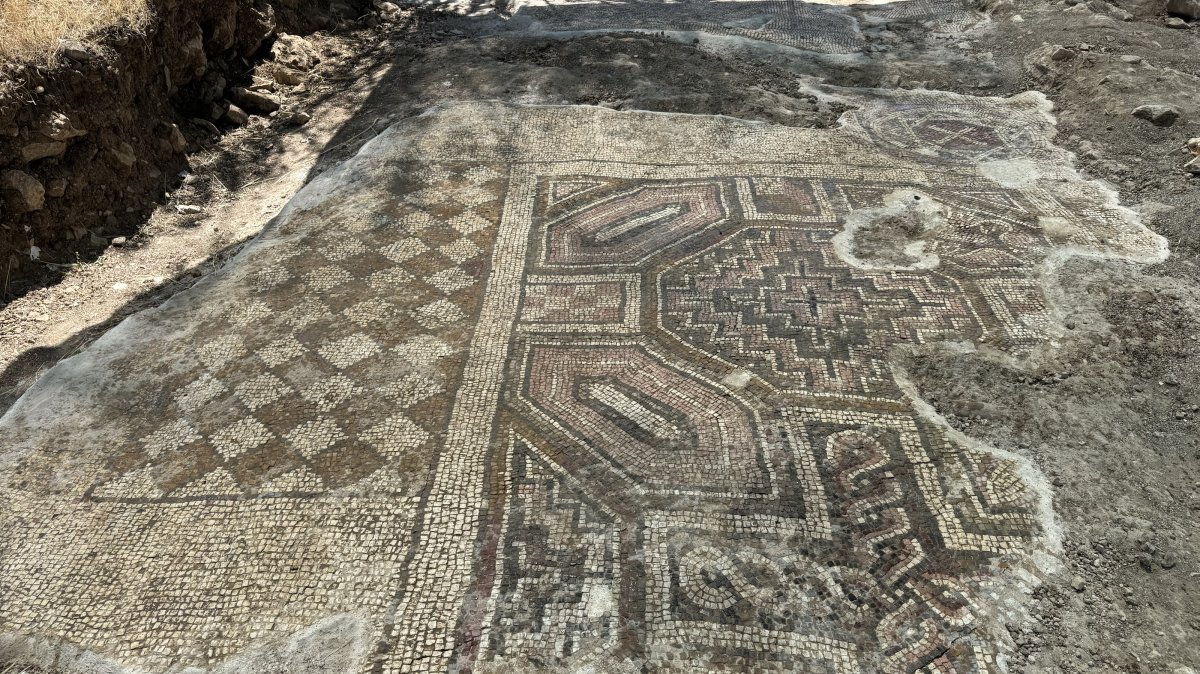 The mosaic displays an emerging Star of David symbol along with a cross motif and Greek inscriptions, Diyarbakır, Türkiye, Aug. 2, 2025. (AA Photo)