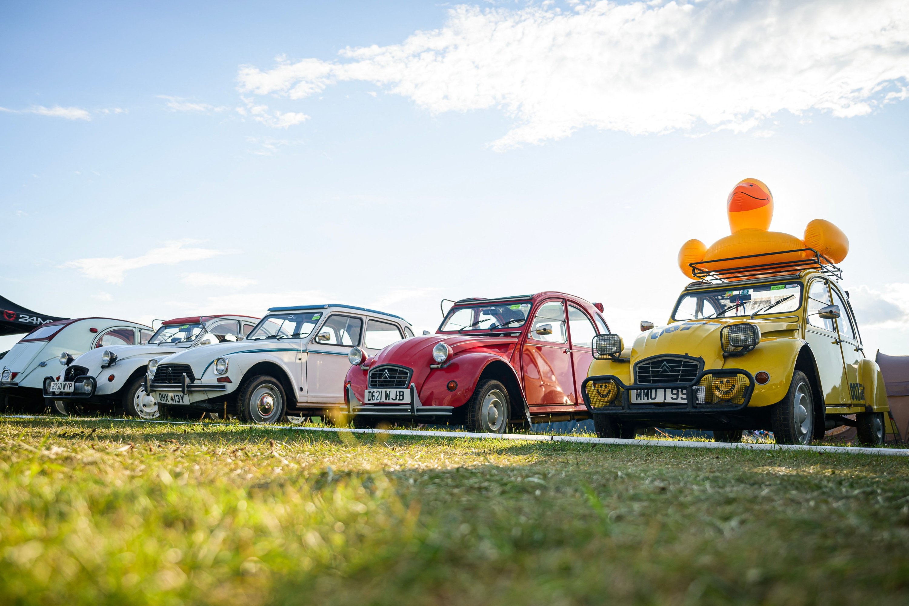 394887 2CV vehicles are parked at a camp during the 25th World Meeting of 2CV Friends in Postojna, Slovenia, July 30, 2025. (AFP Photo)