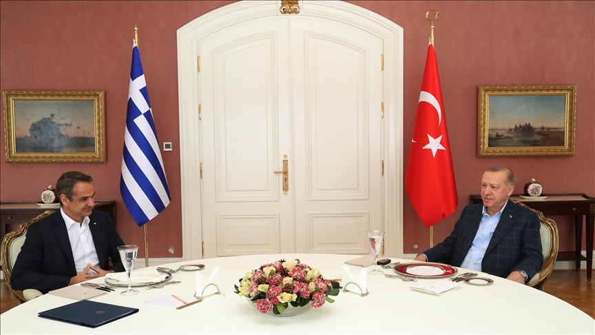 Former Greek Premier Mitsotakis congratulates Turkish President Erdogan on reelection win