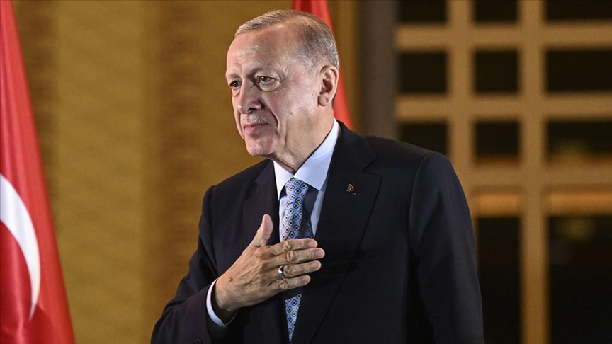 President Erdogan exchanges Eid greetings with world leaders