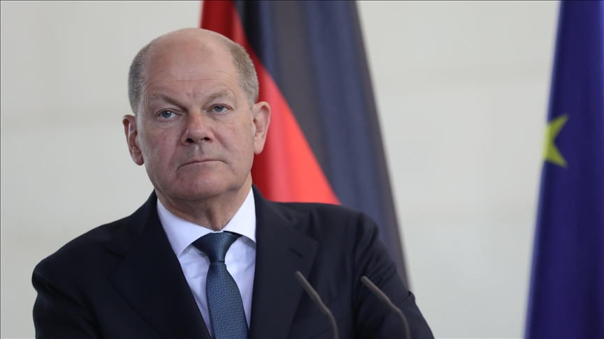 Massive security breach during German chancellor’s domestic visit