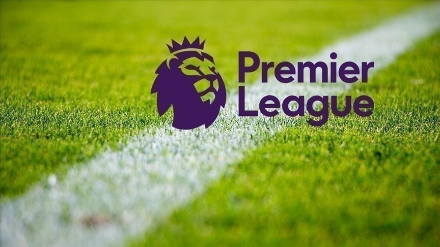 Manchester City claim top spot in Premier League with 2-1 Fulham win